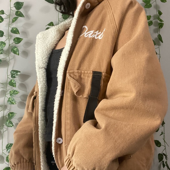 Fuzzy Retro Jacket - Picture 4 of 4